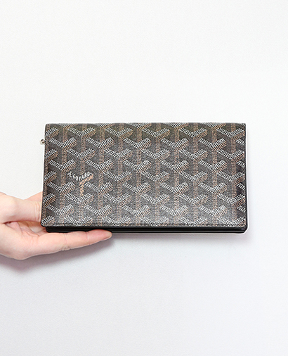 Goyard Richelieu Wallet, front view